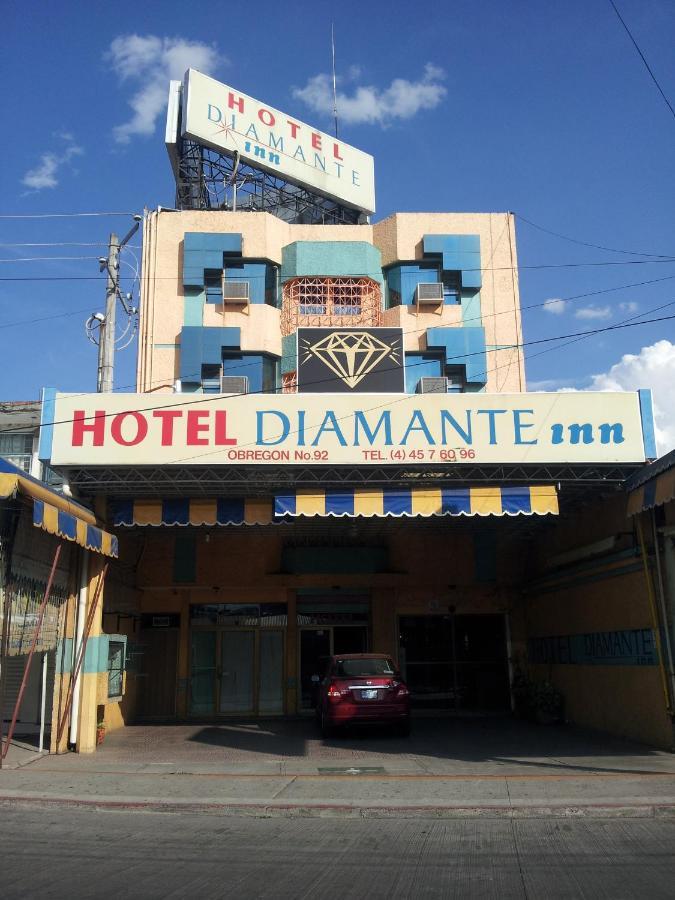 Hotel Diamante Inn Uriangato Zewnętrze zdjęcie